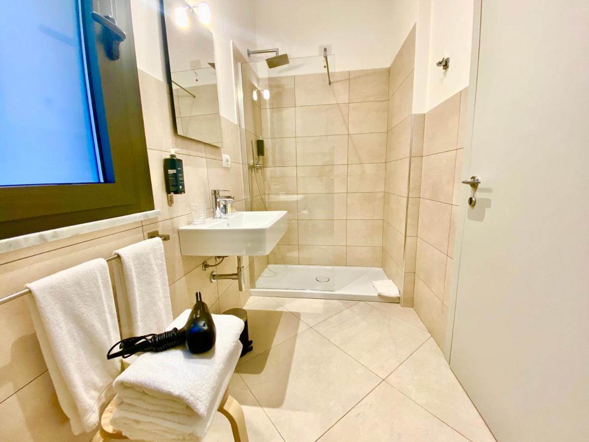 Palazzina B - Smart Rooms 제노바 외부 사진